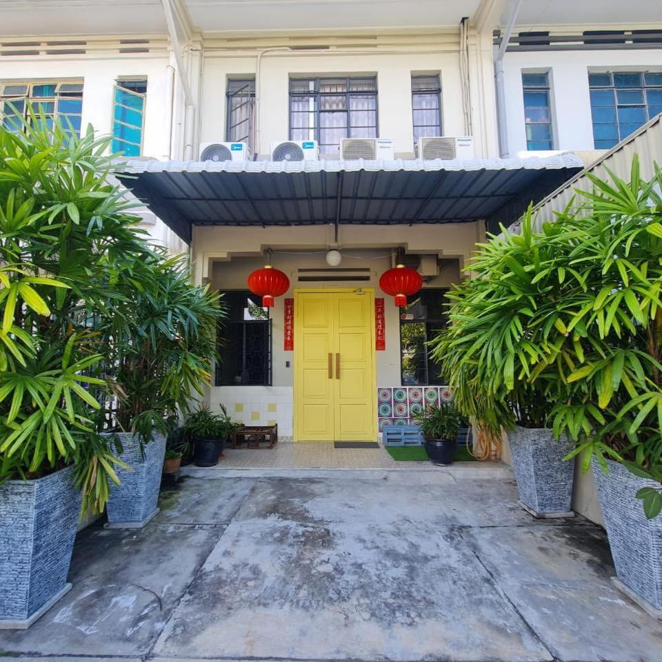 Myroom Georgetown, Off Jalan Burma, Gurney Drive Exterior photo